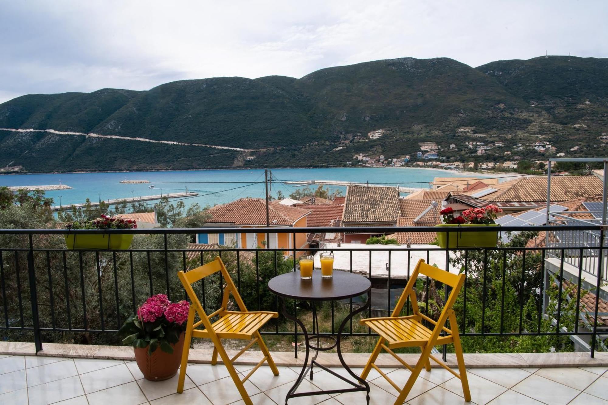 Mediterraneo Studios Vasiliki  Exterior photo
